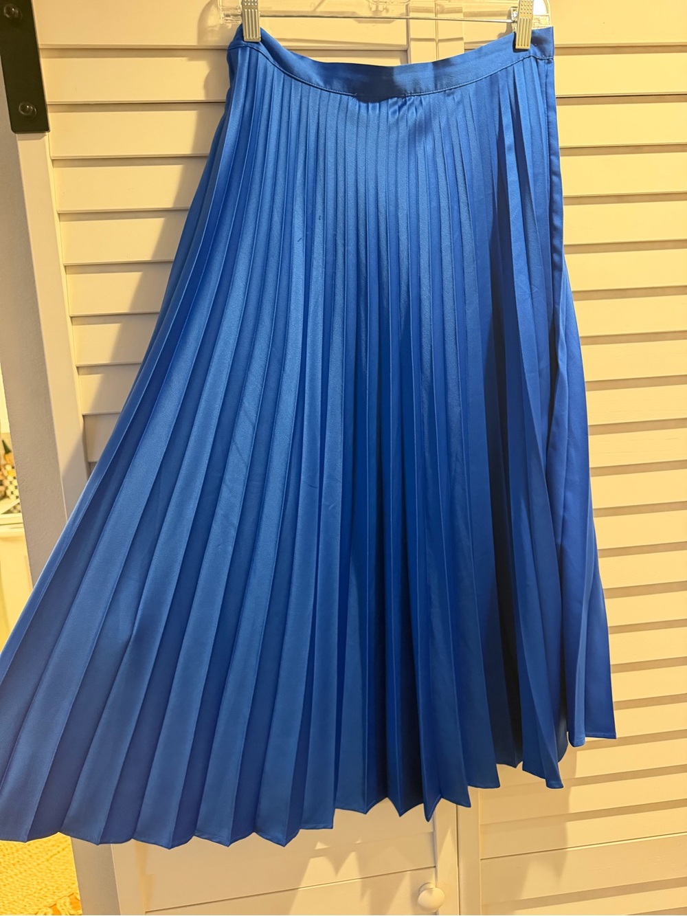 Pleated Midi Skirt in Bright Blue